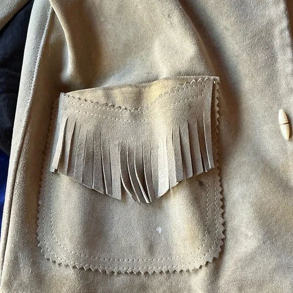 Vintage Fringed Suede Jacket - Picture 6 of 11